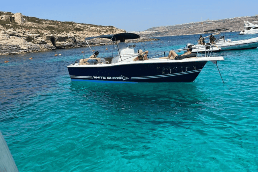 Mellieha: Blue and Crystal Lagoon Private Boat Charter