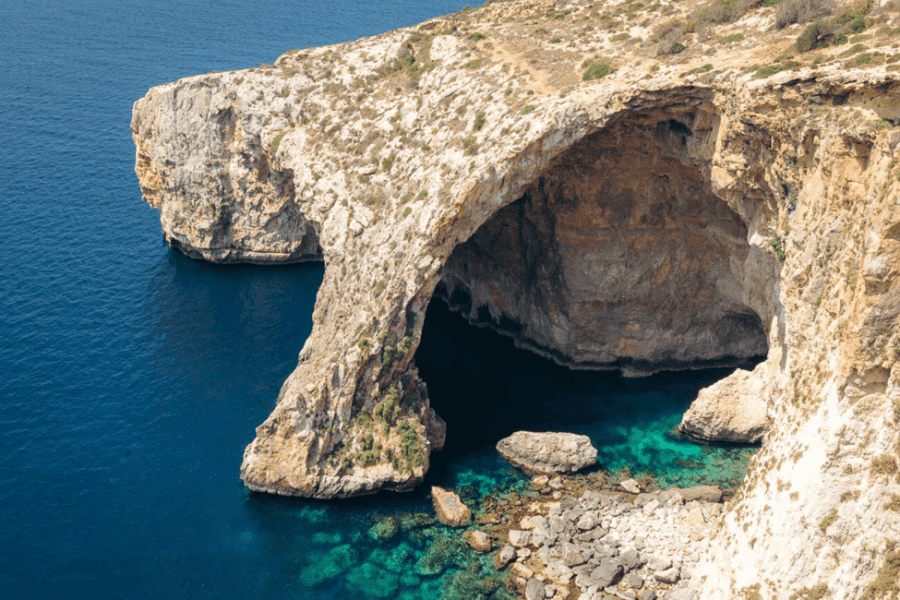 Mellieha: Malta’s Splendour Excursion and Trips in Blue Grotto & Comino
